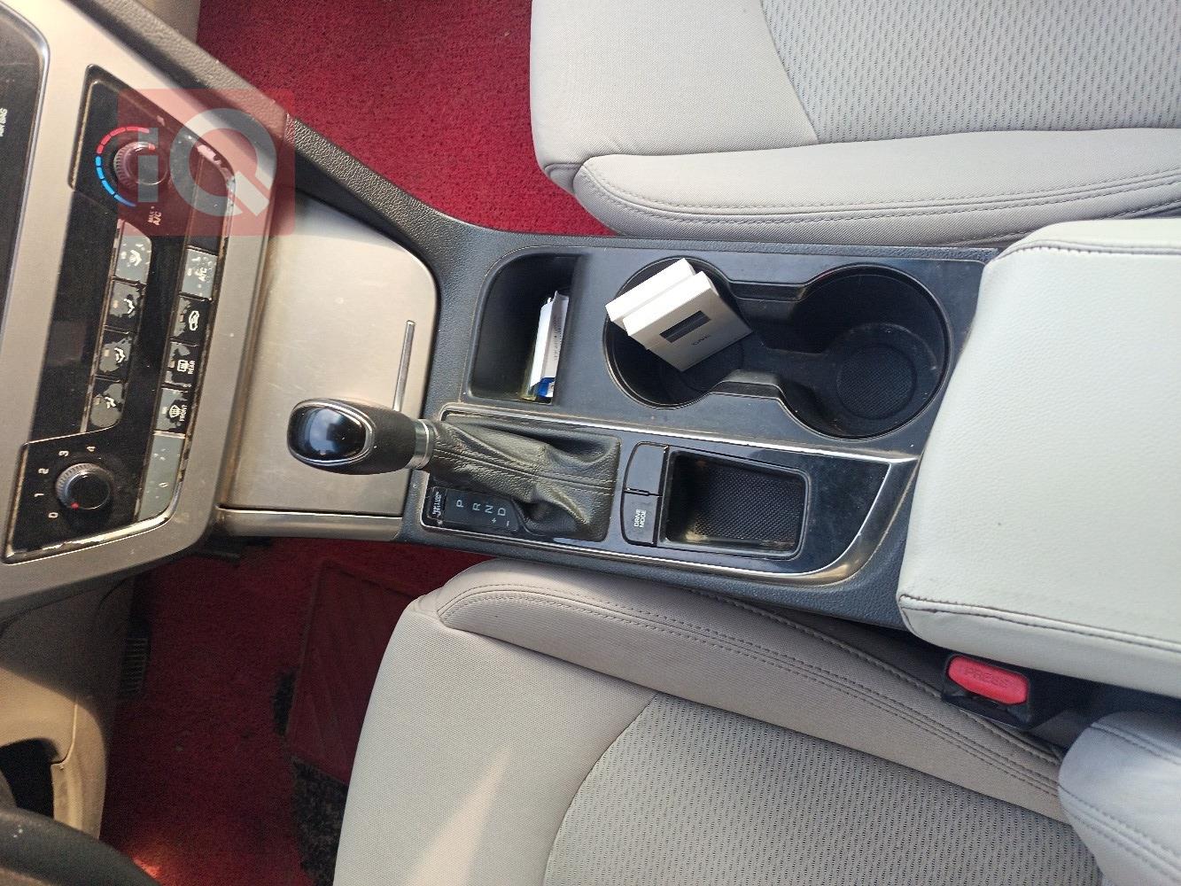 هیوندای سۆناتا